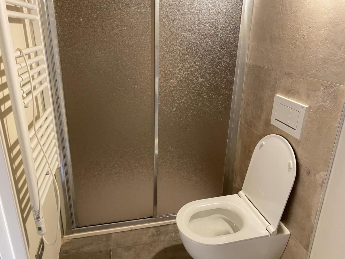 Apartamento Nuovo Centro Citta Vicino Piazza Anfiteatro - Parcheggio Biciclette Lucca Exterior foto